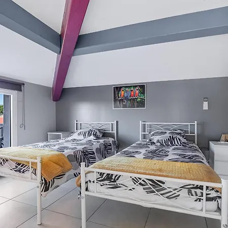 Le Tresor De Rochelongue Spacious Luxury With Infinity Pool Villa *