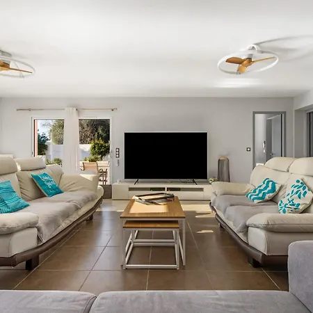 Le Tresor De Rochelongue Exceptional Villa With Pool & Garden Villa