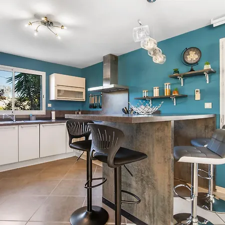 Le Tresor De Rochelongue Exceptional Villa With Pool & Garden Villa *