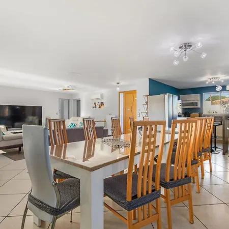 Le Tresor De Rochelongue Spacious Luxury With Infinity Pool Willa Agde